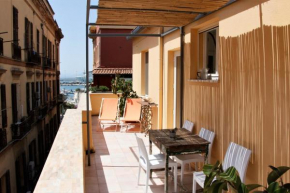Appartamento con terrazza panoramica in Marina. Cagliari